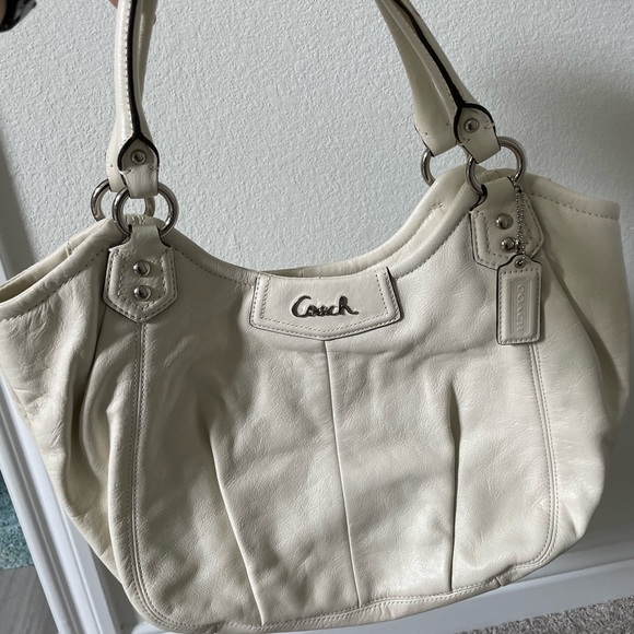Coach Bags Coach Medium Size Hobo Bag Poshmark